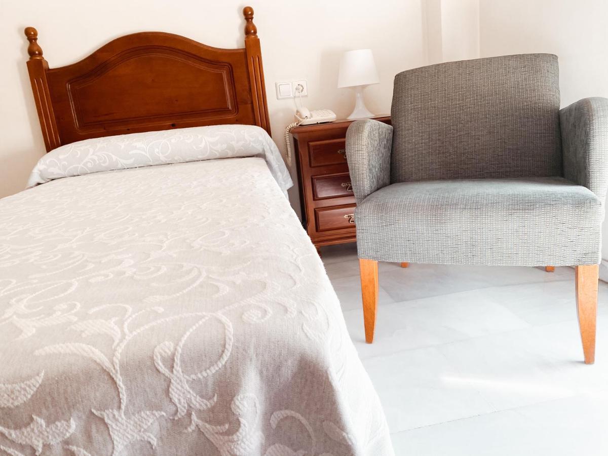 Hotel La Morena Fuengirola Bagian luar foto