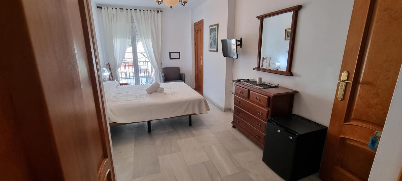 Hotel La Morena Fuengirola Bagian luar foto